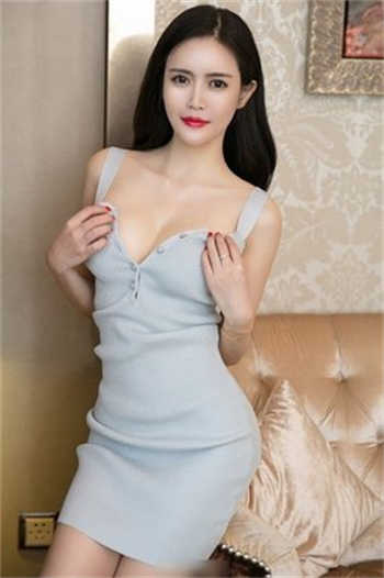 实习女老师和我打扑克