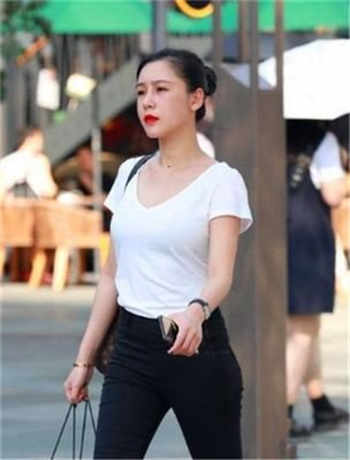夜墨轩与沈月