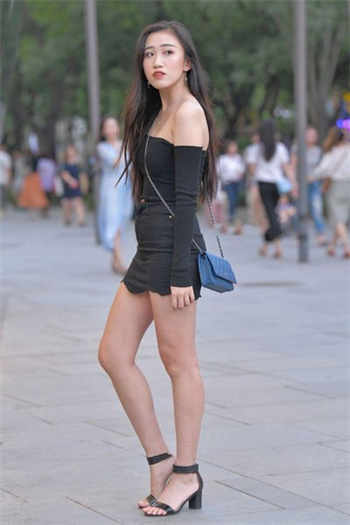 女儿的大学同学2