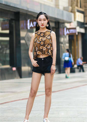 我和女租客的故事尚柱