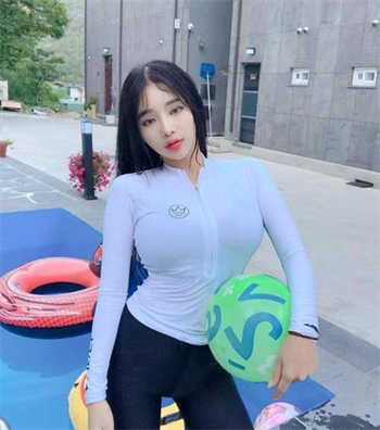 妻子的兼职工作