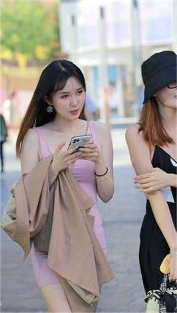 椅子一摇一摇的恐怖视频