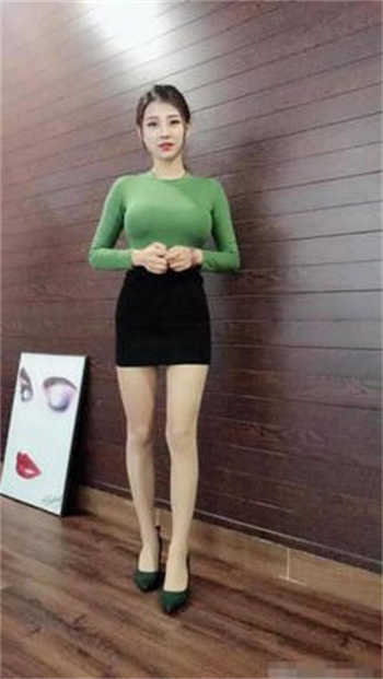 果冻张美娜