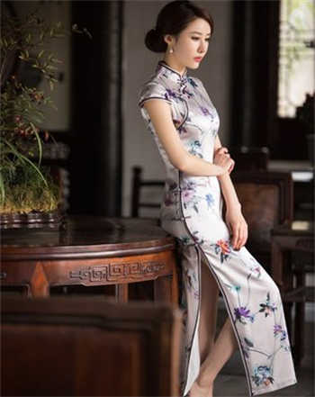 抖音四美子旗袍