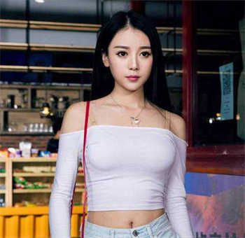 穿成反派白月光宁宁裴寂