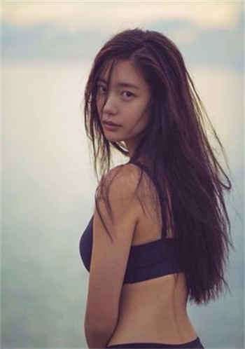 小世界其乐无穷笔趣阁