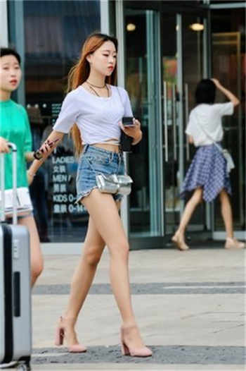 女博士周梦莹回乡下蜜芽