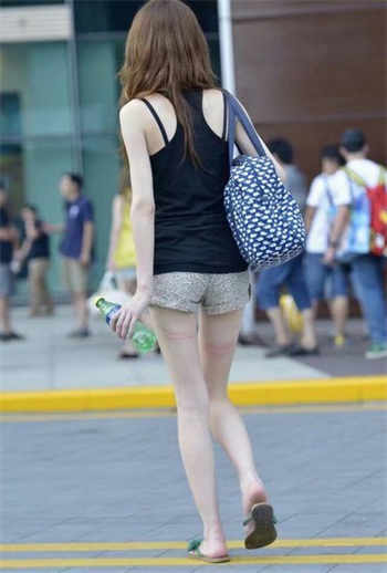 玉米地和娘小说