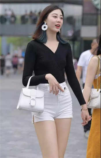 人情偿还系统无删减小说