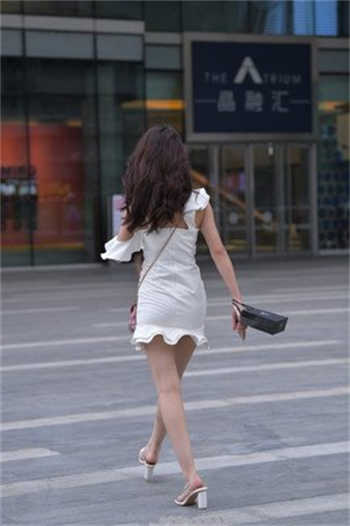 留在娘家的媳妇的情人木鱼