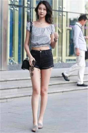 狼叔之3人三明治基友呗