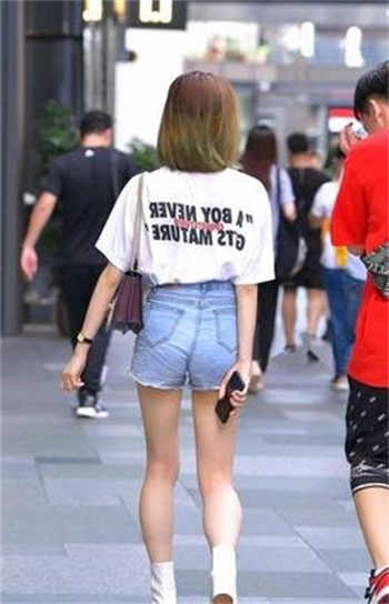 漂亮主妇教练送快递木鱼