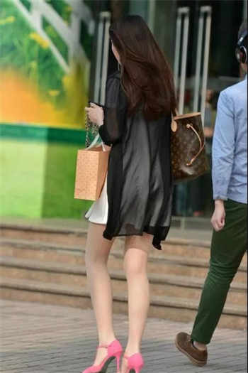 女主姓唐男主姓叶