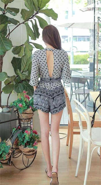 变成妹妹的鞋垫女王小说