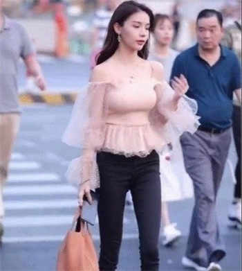 麻豆员工工资条图片