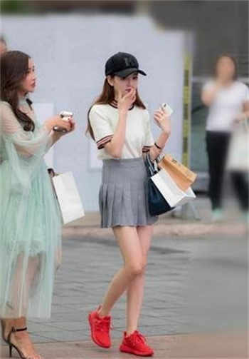 果冻传媒杨美娟演了什么