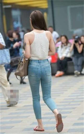 爱情公寓之妖孽巨星