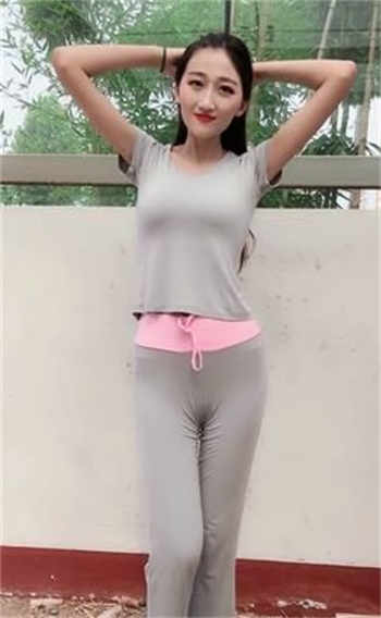 女子应酬喝白酒喝醉的视频